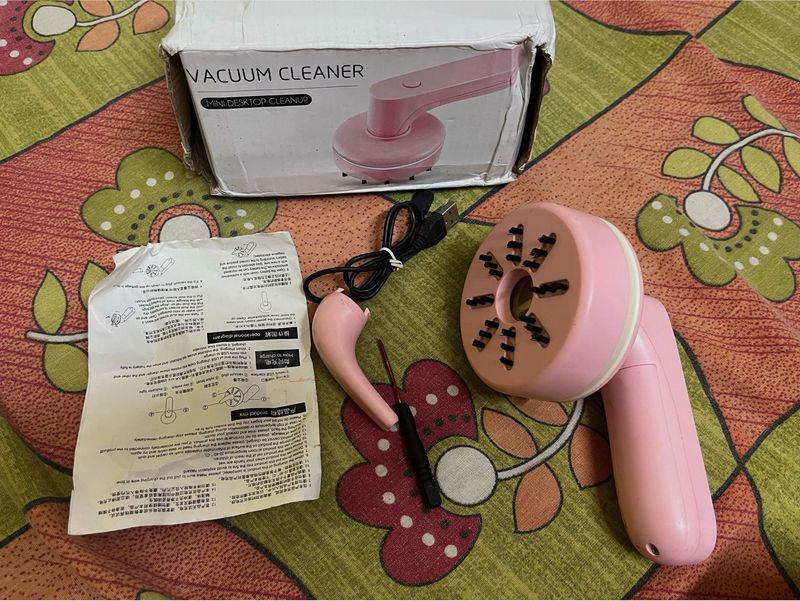 Mini Vacuum Cleaner