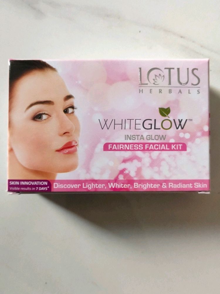 Lotus White Glow Instaglow Fairness Facial Kit