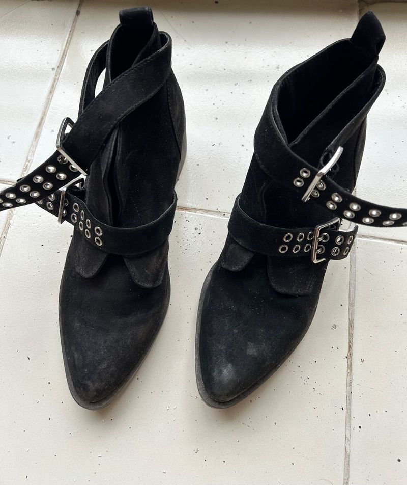 H&amp;m Black Boots