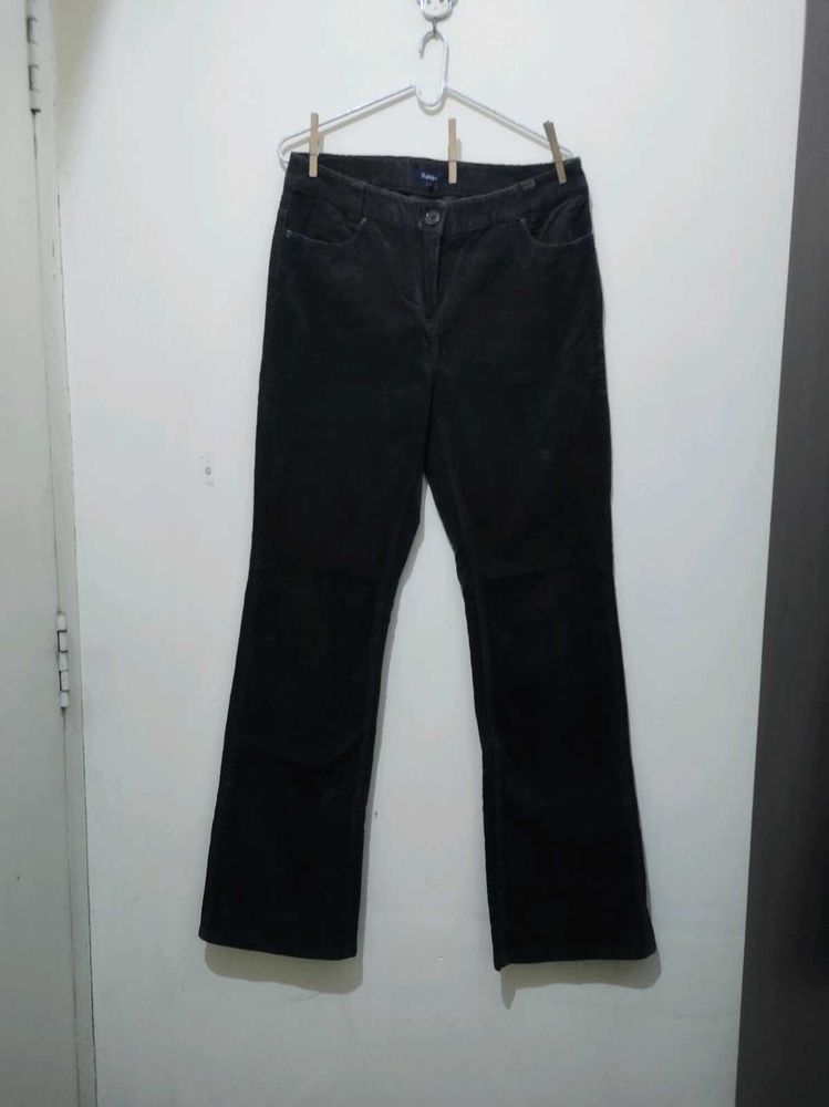 Reitmans Olive Dark Green Corduroy Pant Trousers