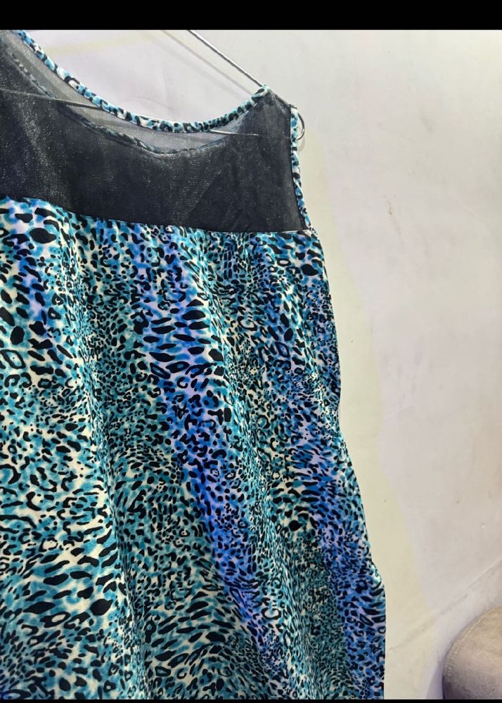 2Kurta Combo Set Green,blue Animal Print