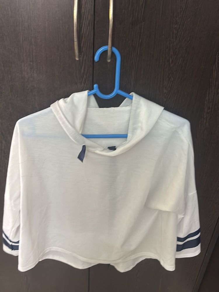 White Hoodie Active Wear
