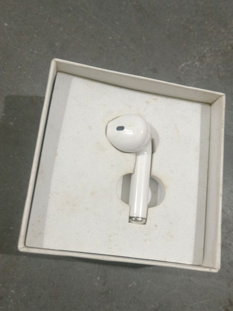 i7 Wireless Music Earphone