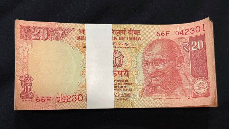 ₹20 Rupee Note Bundle