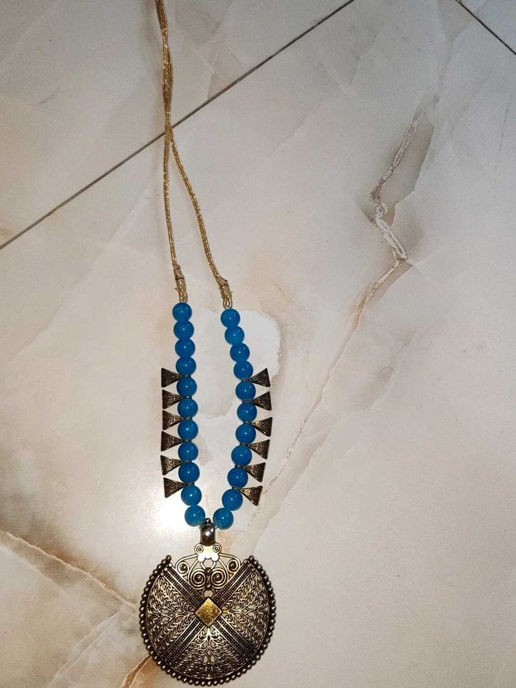 A Beautiful Blue Colour Jewellery