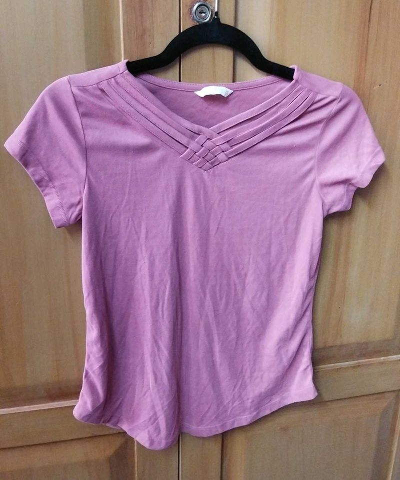 Mauve V-Neck Tee