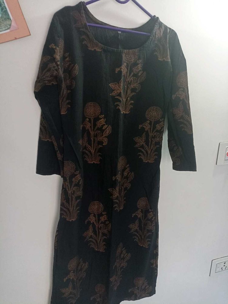 Women Black Kurta