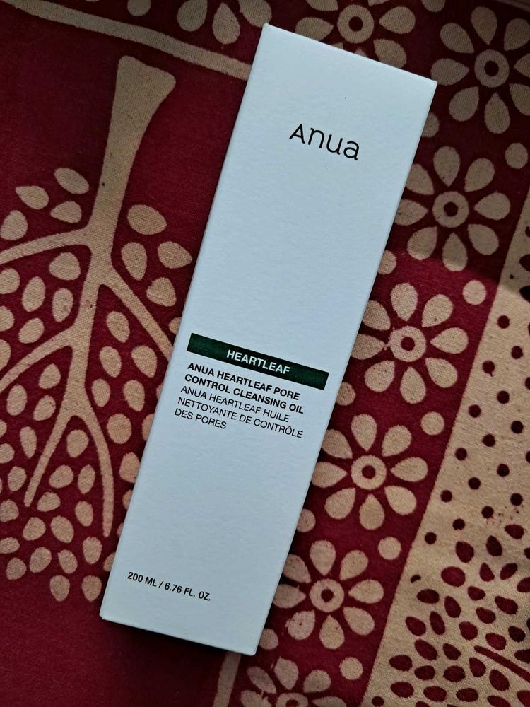 Anua Heartleaf Pore Control Cleansing Oil