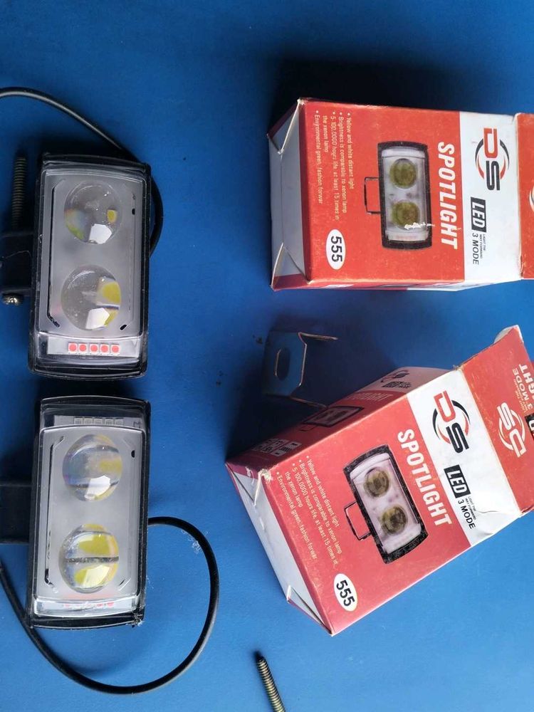 2pic DS LED 3 Mode Spotlight - NEW