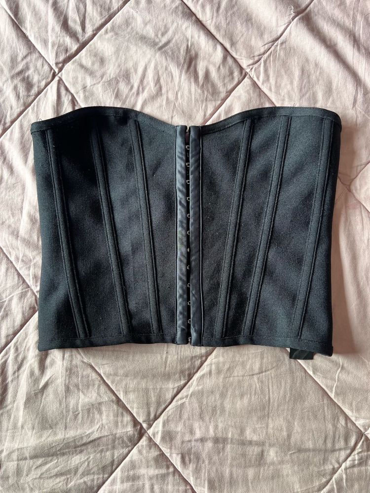 BLACK CORSET 🪩🖤