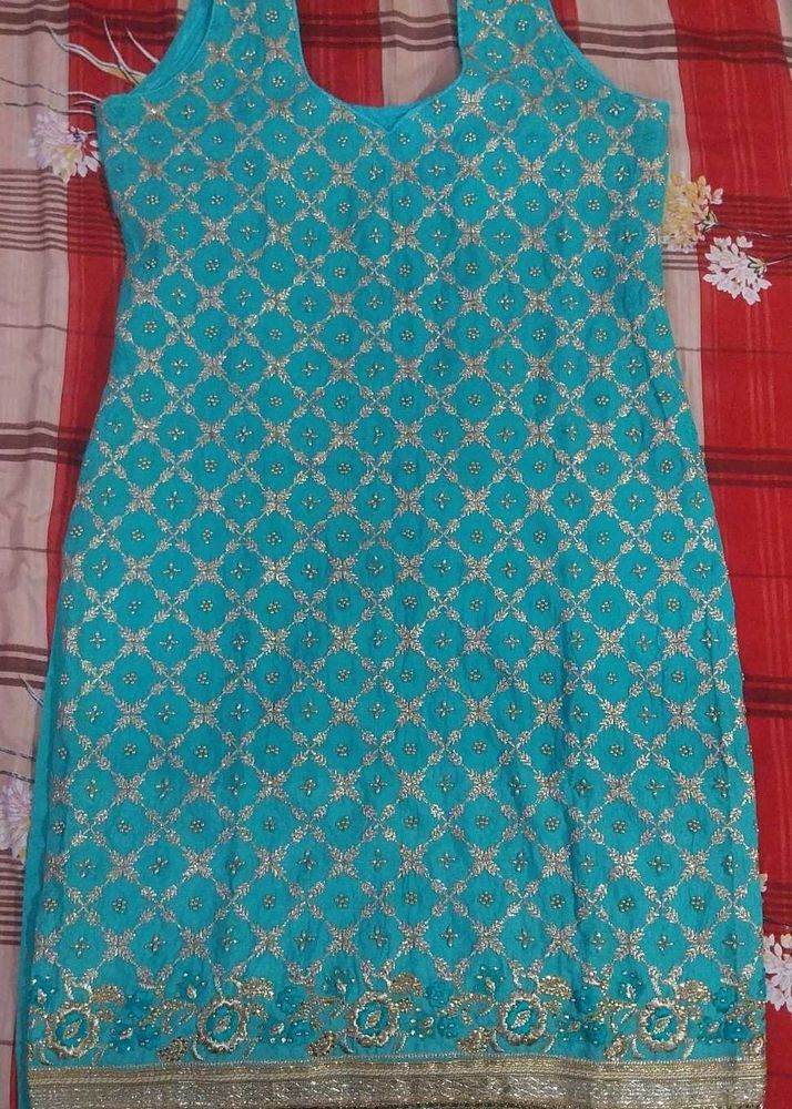 Ladies Suit