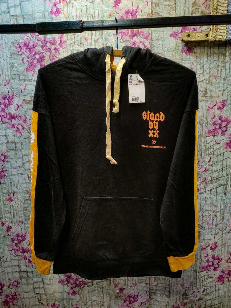 H&amp;M Black Graphic Hoodie