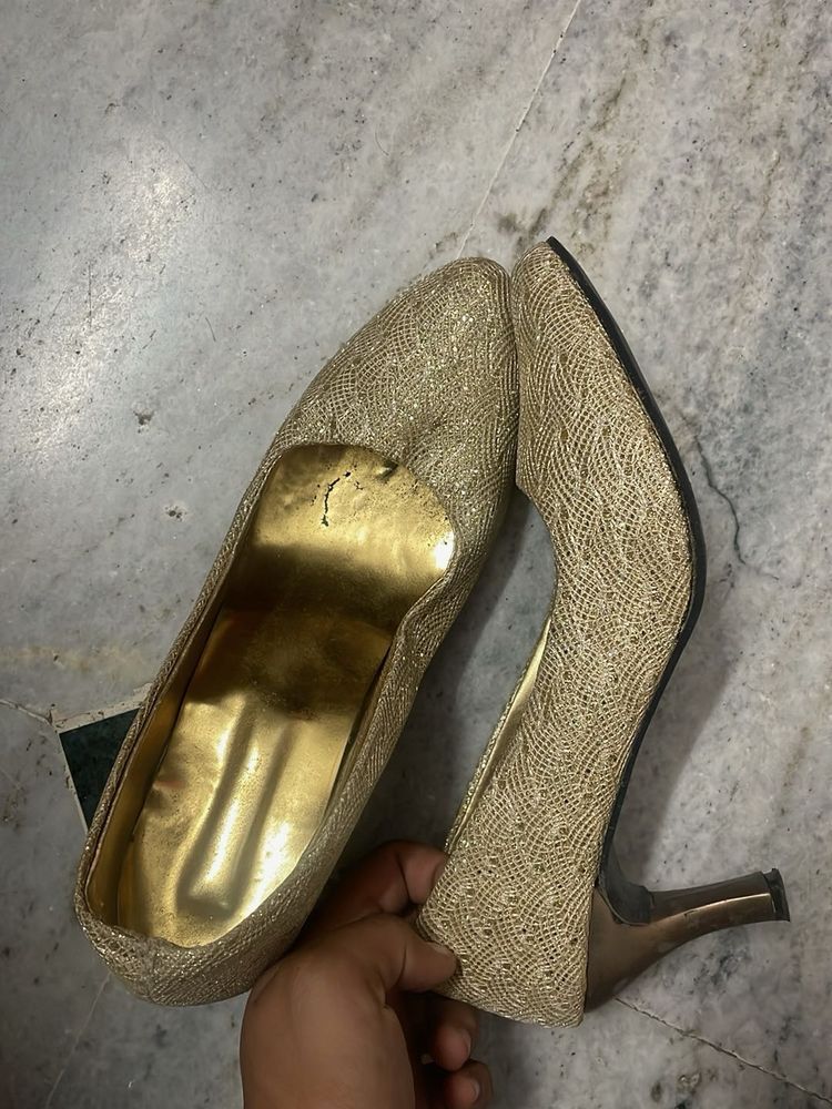 Golden Sparkle Heels