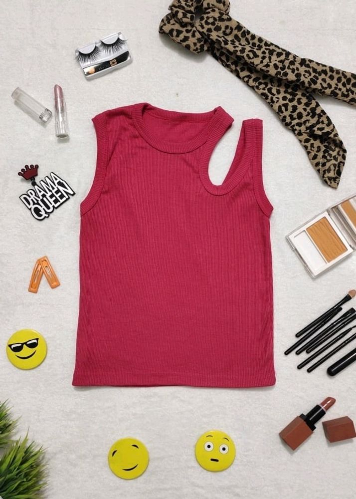 Shouler Cut Fitted Top