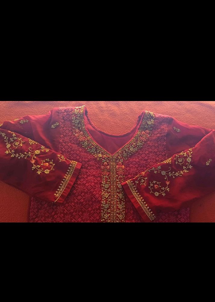 Thread 🧵 embroidery 🪡 Flower Work On Kurti Full