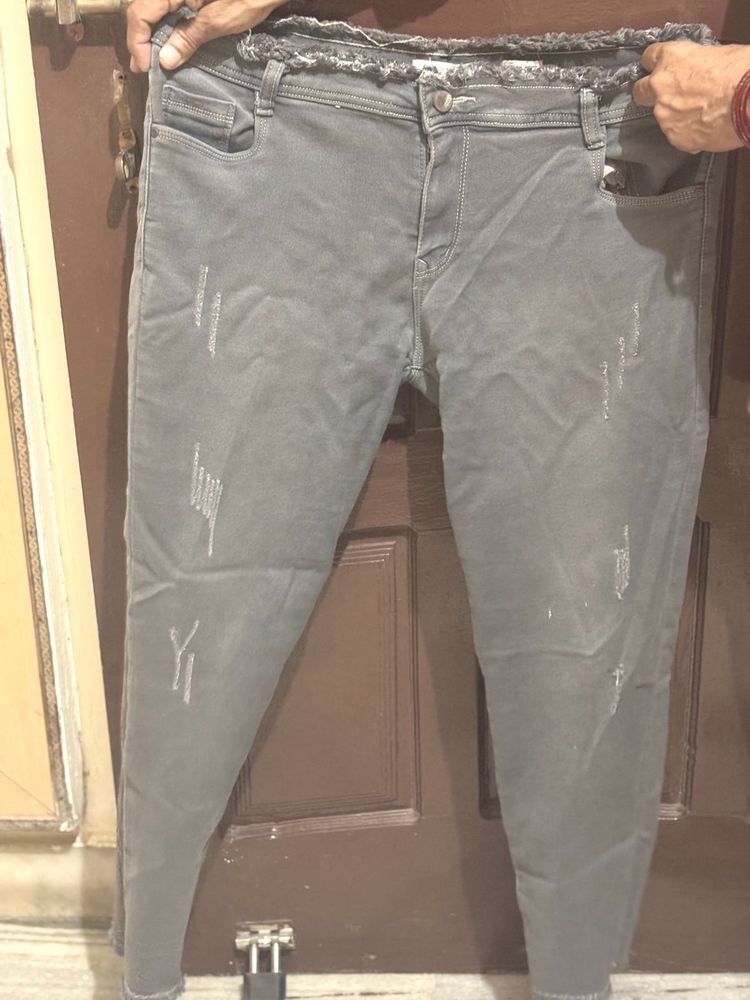 Gray Distressed Jeans