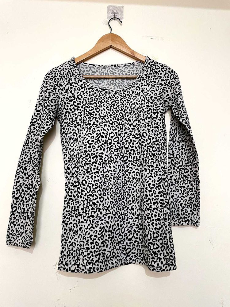 Leopard Print Long Sleeves Top A