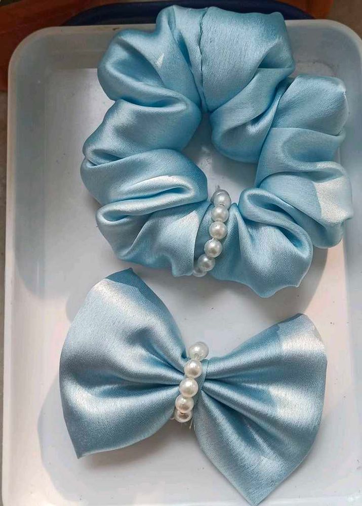 Blue Scrunchie &amp; Bow Set