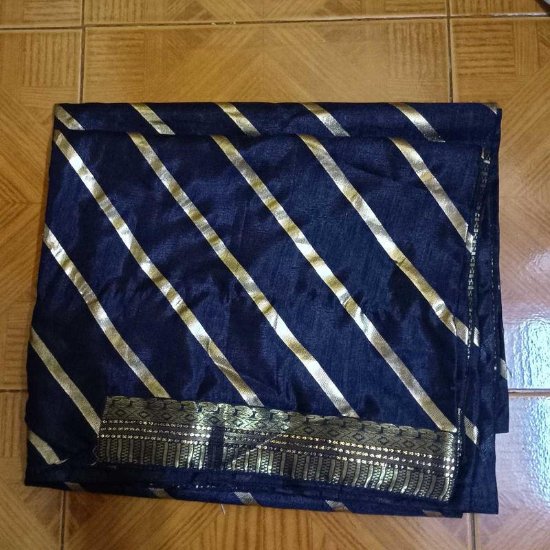 Dark Blue Coloured Saree W Blouse