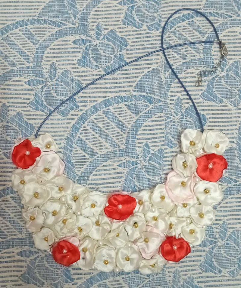Handmade Floral Necklace For Any Occasion