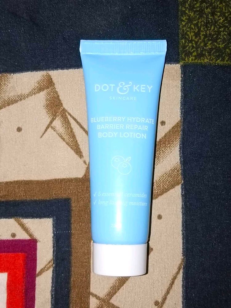 Dot &amp; Key Body Lotion