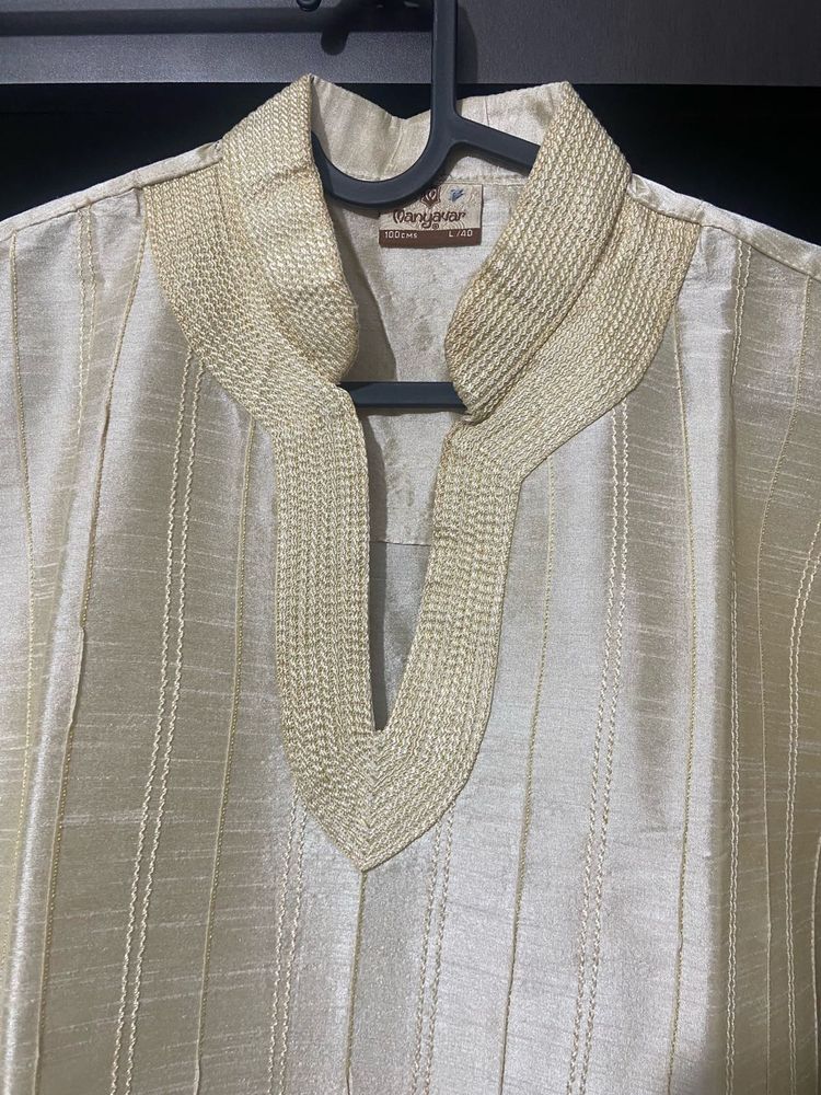 ‼️Price Drop‼️ - Manyavar Men Kurta Pyjama Set
