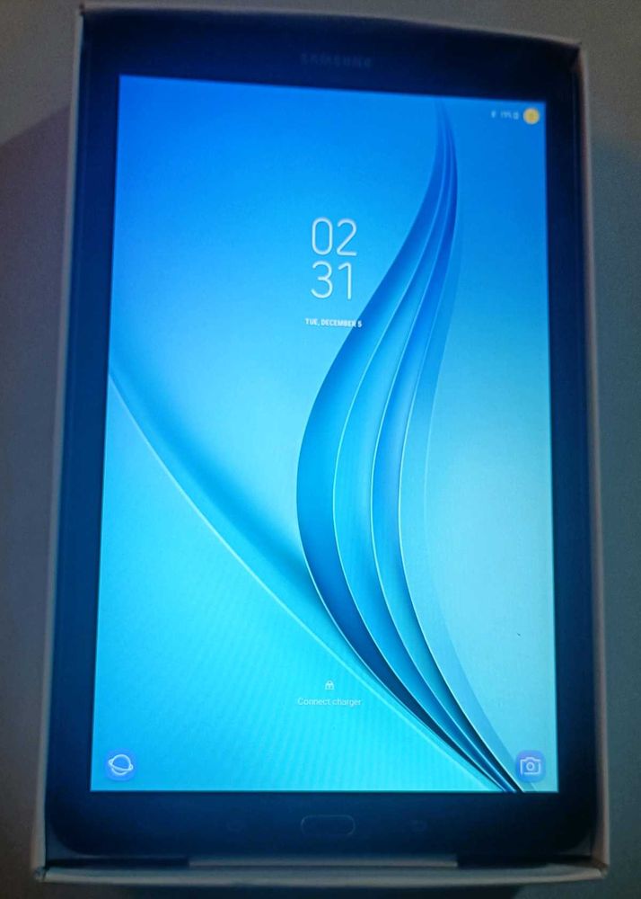 Samsung Galaxy Tab E SM-T560NU 16GB WIFI 9.6-Inch
