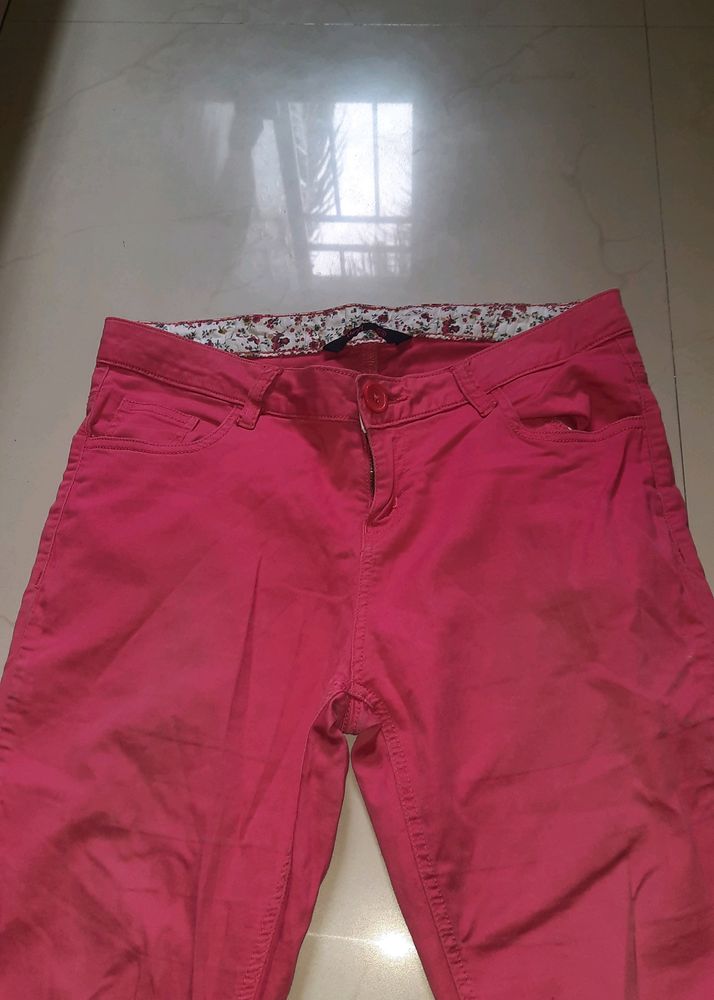 Womens  Pink Colour Skinny Jeans 28 Size