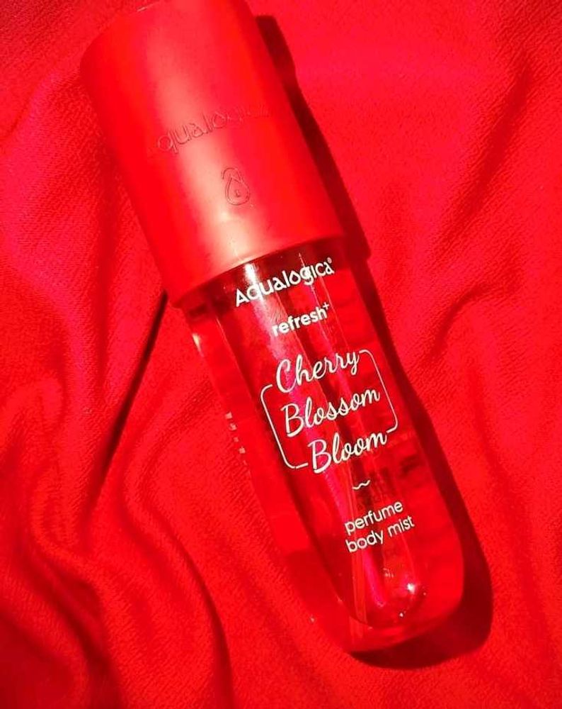 Aqualogica Cherry Blossom Body Mist
