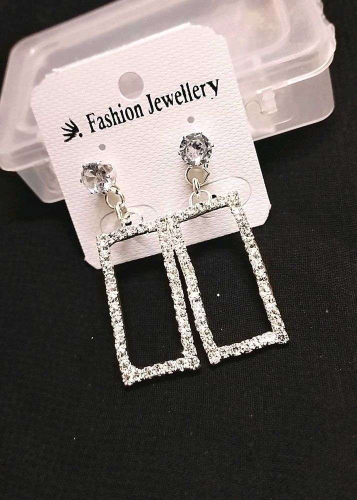 Sparkling Drop Earrings