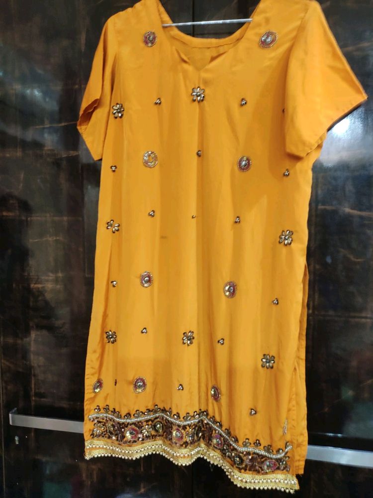 Gorgeous Wooden Coloured Suit With Heavy Dupatta And Salwar Set