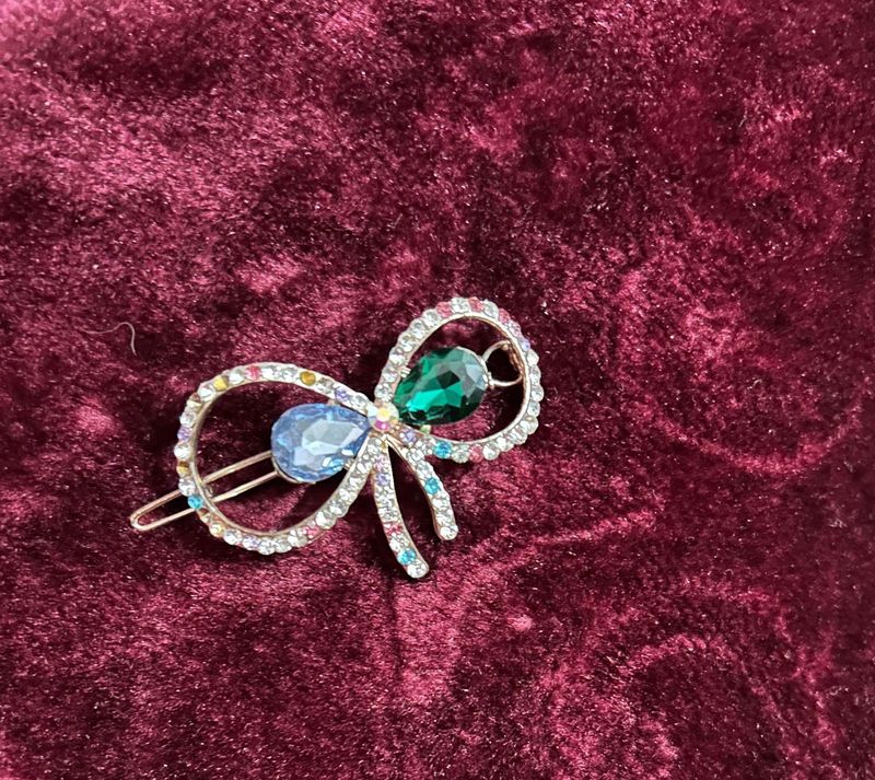 Hair Clip Available