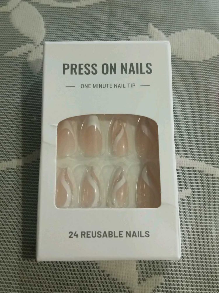 Press On Nails