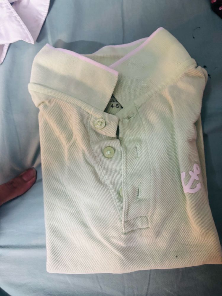 T Shirt