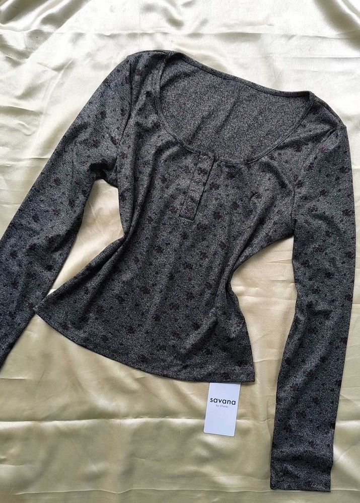 New Savana Henley top