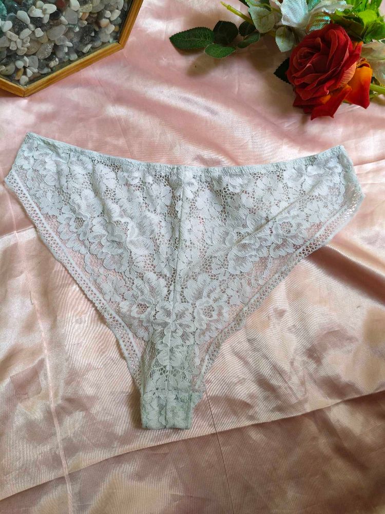 Lace Panties - Delicate &amp; Stylish