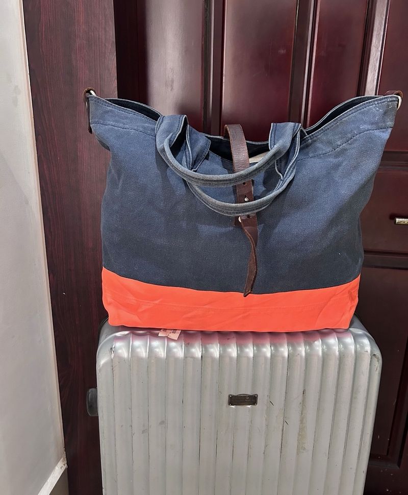 Gap Canvas Tote Bag