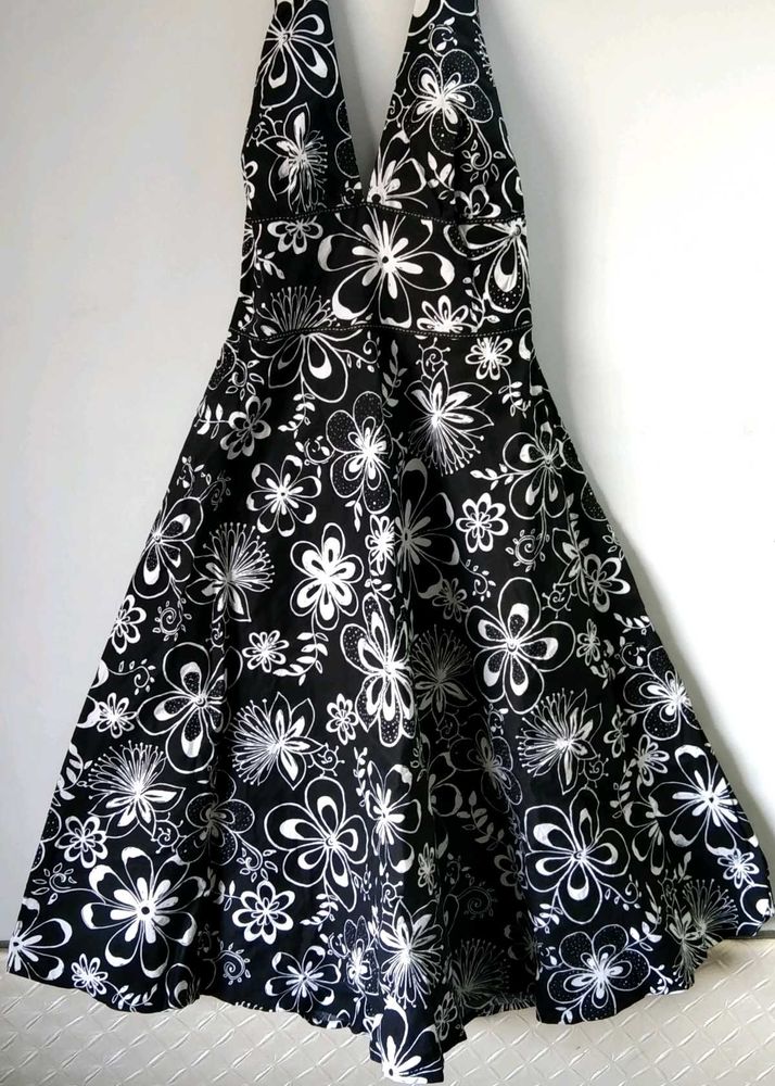 Beautiful Black And White Dress