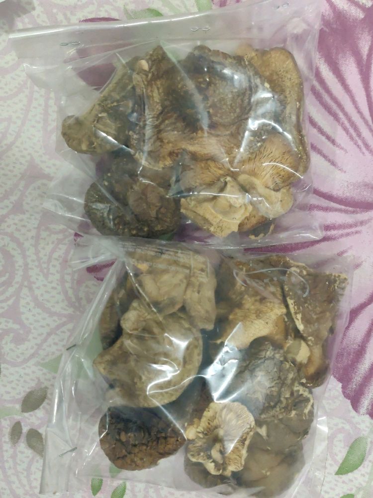 Dried Shitake Mushrooms