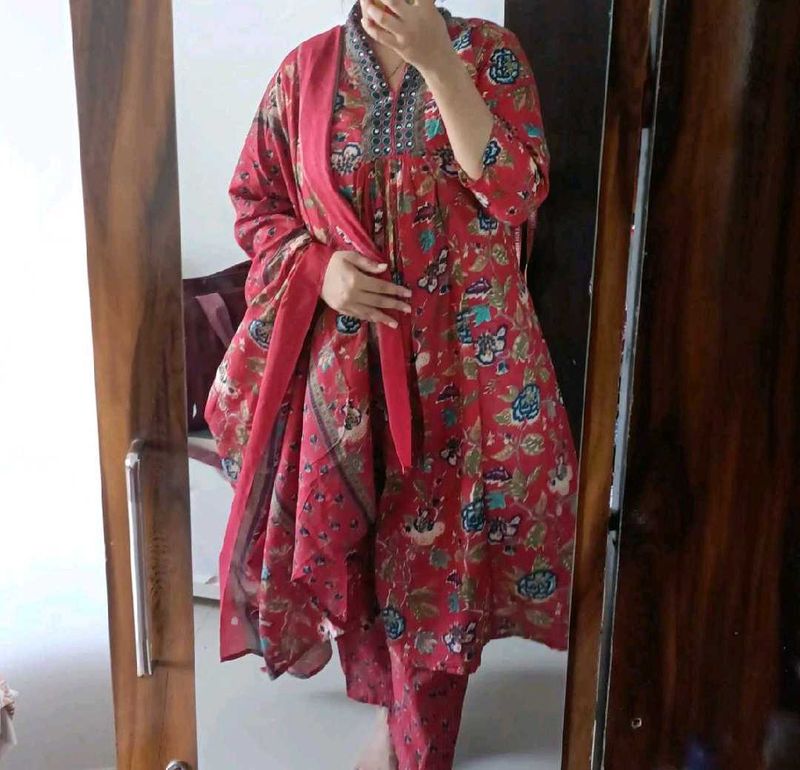 Red Floral Print Kurta with Dupatta