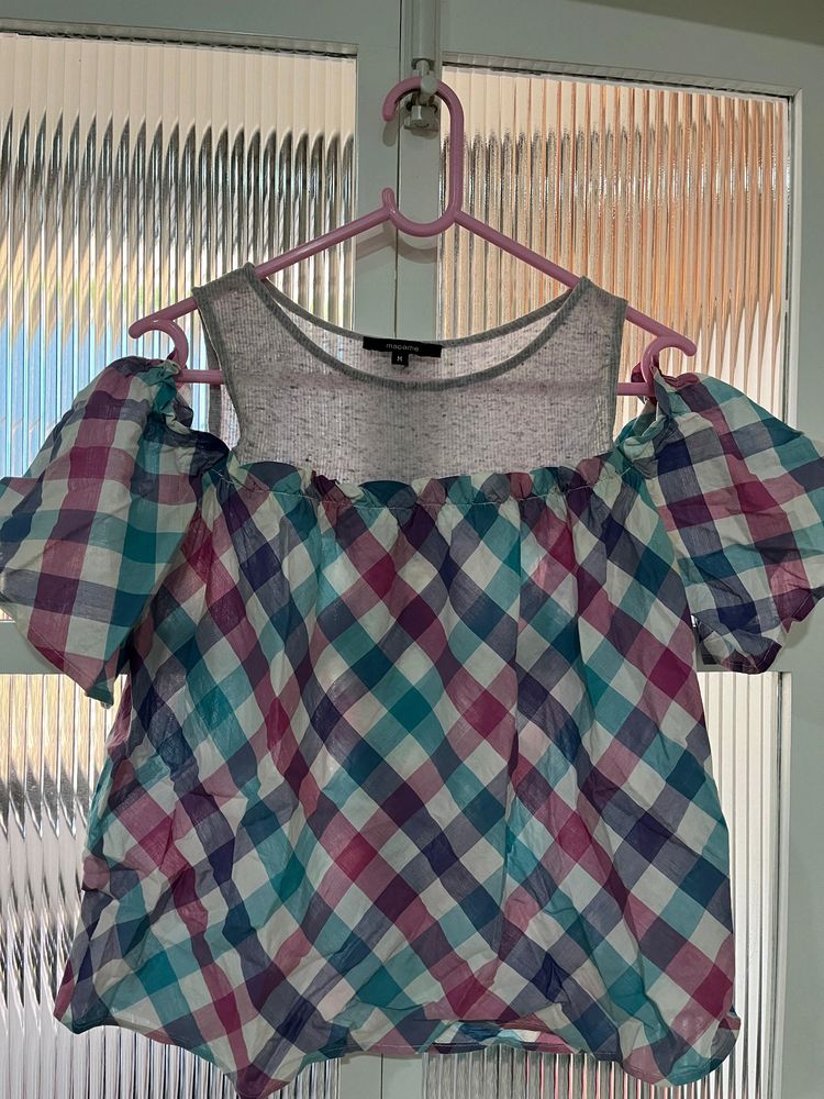 Off Shoulder TOP