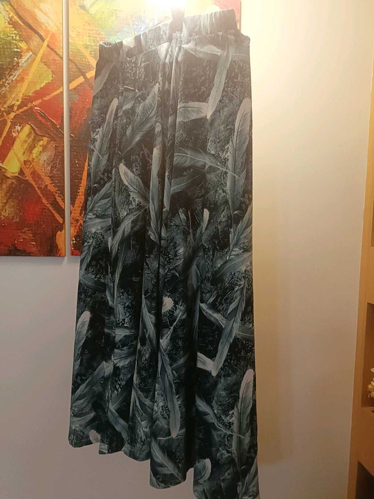 Feather Print Maxi Skirt - Goa ready 🙂