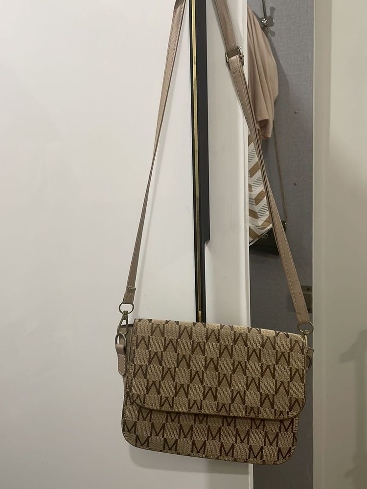 Aesthetic Sling Bag