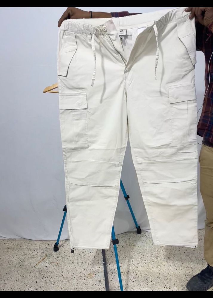 H&amp;M Cargo white
