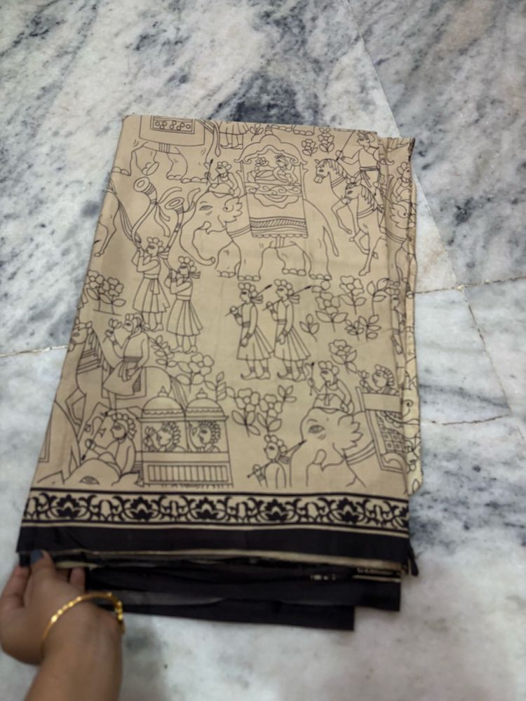 Elegant Printed Saree