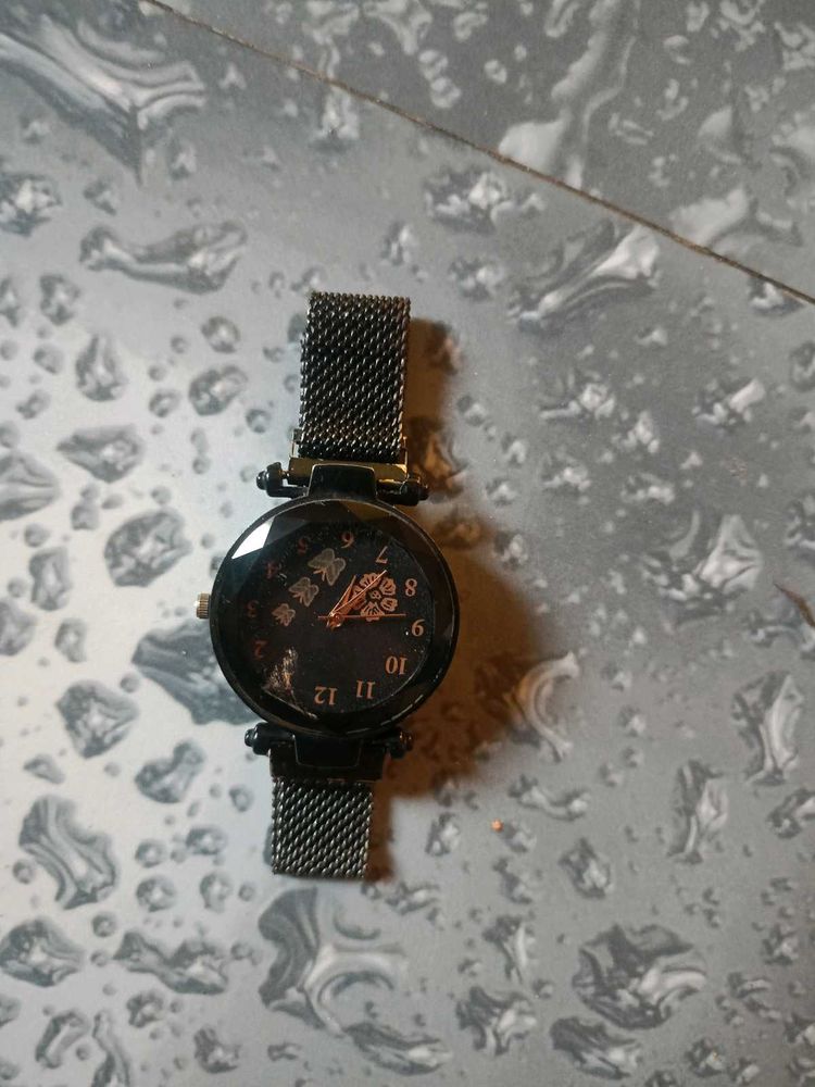 Stylish Women's Watch