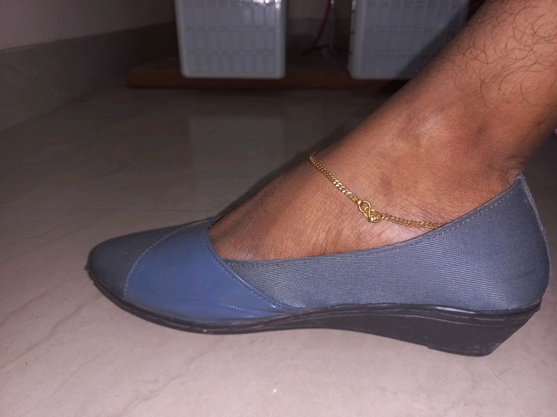 Bellies With  Heel