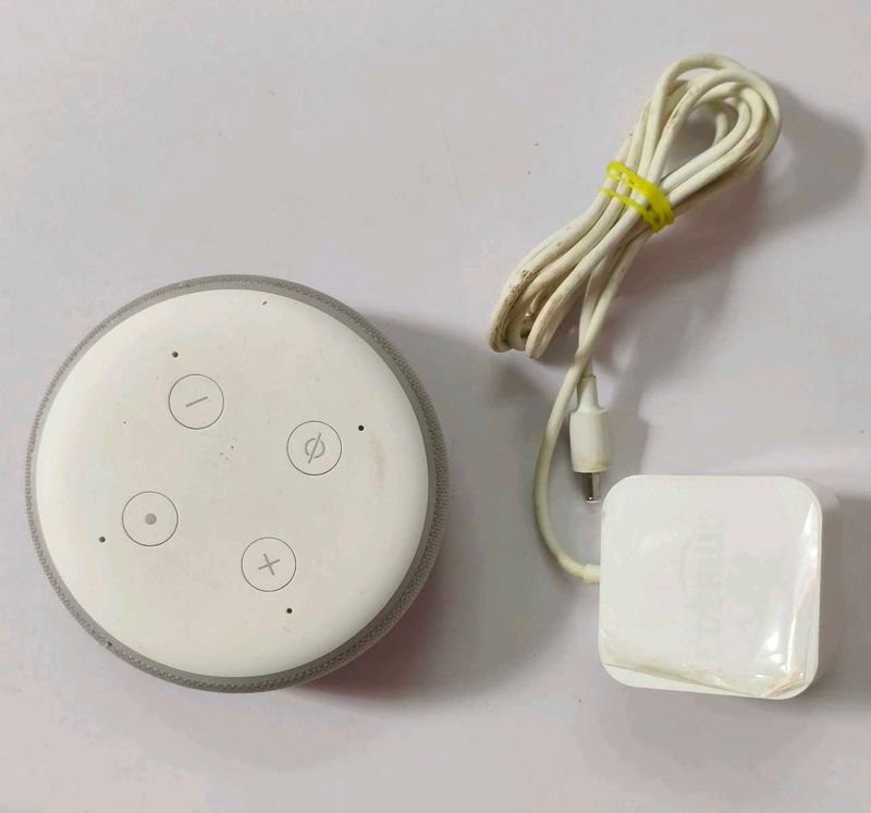 AMAZON Echo Dot (3rd Gen) Smart Speaker