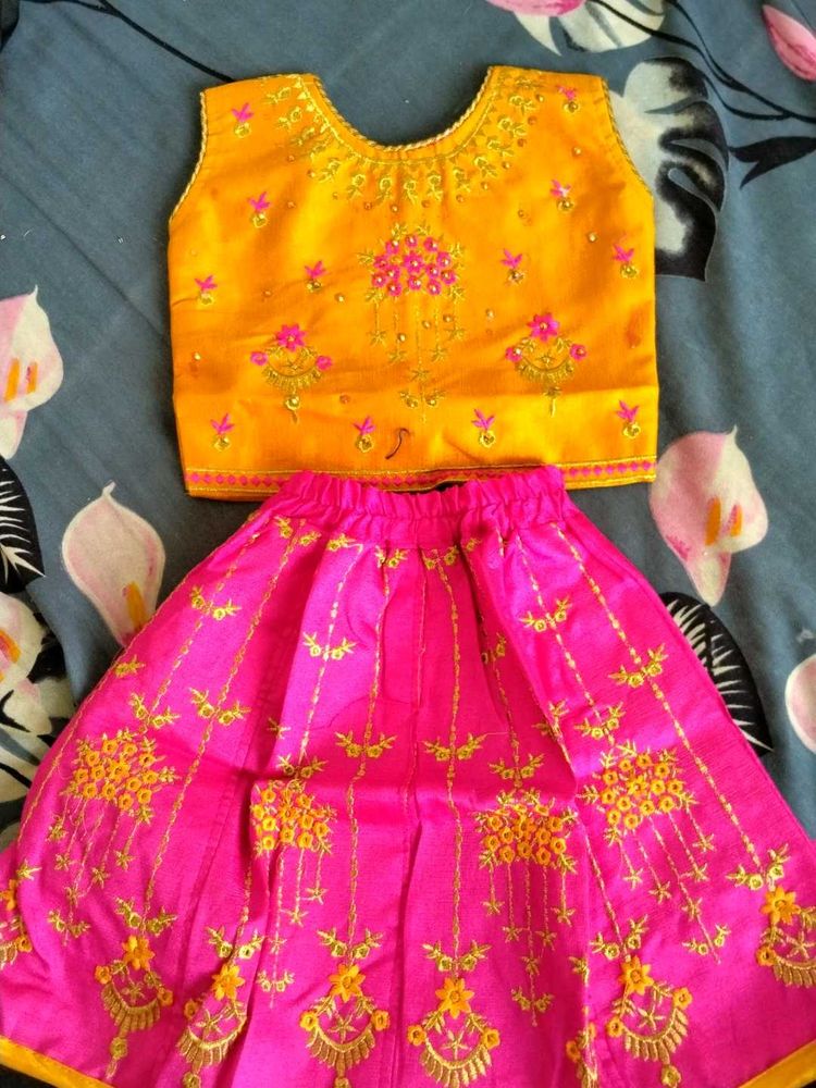 New Girls Traditional Indian Kids Outfit
