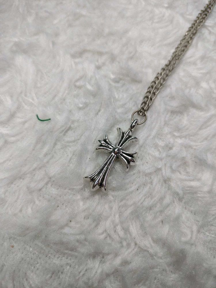 Chromeheart Pendent With Chain